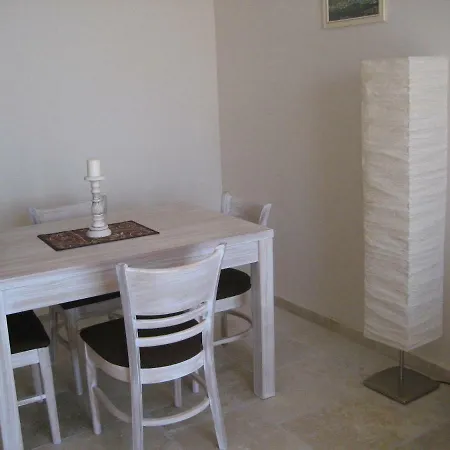 Kaliakria דירה קברנה